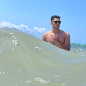 Siva Kaneswaran Instagram - Mexico. Te amo 🥰 

#siva #thewanted #performer #teamo #mexico #holiday #vacation #sunburn