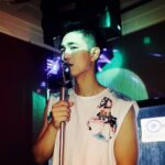Sky Li Instagram - 難道我有歌手夢也要跟你說嗎？ #只是夢
