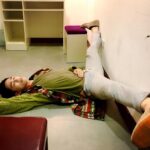 Sky Li Instagram - 在休息室候場是這樣的