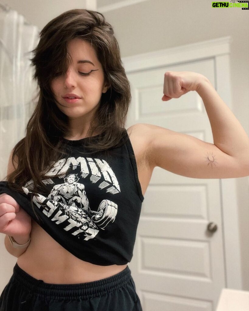 Slight Sounds ASMR Instagram - The merch doesn’t make your biceps bigger but it does automatically make you hotter 🤤 @hasandpiker