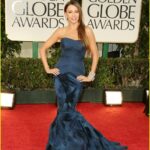Sofía Vergara Instagram - Some of my fave tb Golden Globe awards looks❤️❤️🥂