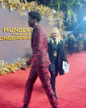 Sofia Sanchez Instagram - London World Premiere of @thehungergames The Ballad of Songbirds & Snakes in theaters November 17th. 

Custom “Wovey” Dress & Crown by @dolorispetunia 
Hair by @ayami_okano__ 
Makeup by @laisumfung