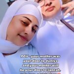 Somi Khan Instagram - With my mother @shahnaz832 ❤️❤️ Macca al Mukarramah & Madina al Munawarah