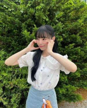 Song Ye-bin Instagram - <2023 동국대학교 백상대동제 : 다시 봄>

제가 다니는 학교 동국대학교의 축제 MC를 맡게 되어 너무나 영광이었습니다🧡

너무나 떨렸지만 함께 호응해주신 여러분 덕분에 첫 MC 무사히 마쳤습니다 감사합니다 🧡

어제 동국대까지 찾아와주신 팬분들, 함께 MC본 택현이도 모두모두 고맙습니당 🙌🏻

#동국대 최고!!!!!🐘🧡