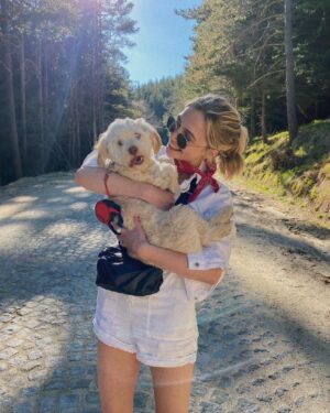 Sophie Simnett Instagram - not too shabby // Londoners set free in the mountains