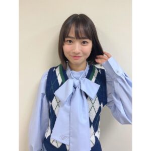 Sora Tamaki Instagram - 💰

今日はカネオくんです！
今回はご当地パンについて🍞

北海道から沖縄まで、500種類以上あると知って、すごくびっくりしました！

ぜひご覧ください。

そして！
有吉さん、NHK紅白歌合戦の司会おめでとうございます！！大晦日が今からとても楽しみです⭐️

ブラウス　@niceclaup_official_
ニットベスト　@__treat.urself__
デニム　@poppy_tokyo 
シューズ　@himiko_shoes

#有吉のお金発見突撃カネオくん 
#田牧そら