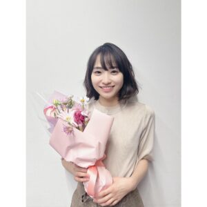 Sora Tamaki Instagram - .

『最高の教師 １年後、私は生徒に■された』

「拝啓、大人になる貴方へ」
【Huluオリジナルストーリー】
が配信されています！

卒業式から2年後 “二十歳の同窓会” 
「貴方はどんな大人になりたいですか？」
九条先生からの手紙に対する元3年D組生徒たちの答えを、ぜひ観ていただきたいです。

野辺が素敵な大人になっていたらいいなという思いを込めて、演じました。
台本なしのエチュード。すごく楽しかったです。

是非ご覧ください。

#最高の教師 @saikyo_ntv 
#田牧そら