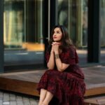 Sowmya Menon Instagram - Be so aligned,not even Mercury Retrograde can phase you!❤️❤️ 📷@poshbe.ae 💄@alsaa_beauty 👗@amazebyashiyajesel #skr #shootdiaries #xmastime