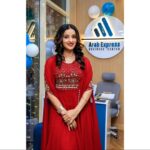Sowmya Menon Instagram - I am really excited to take part in the inaugural event of the newest office of @arabexpress.ae at the Al Nahda Center, alongside the lovely @jyothikrishnaa. I wish the entire team at @arabexpress.ae all the very best. #Arabeexpress #Dubai #VisitDubai