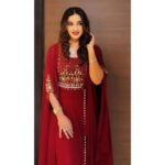 Sowmya Menon Instagram - ❤️❤️🌟 👗 @ecstacy_dubai 💄 @alsaa_beauty #Love # Fashion #DesignerWear