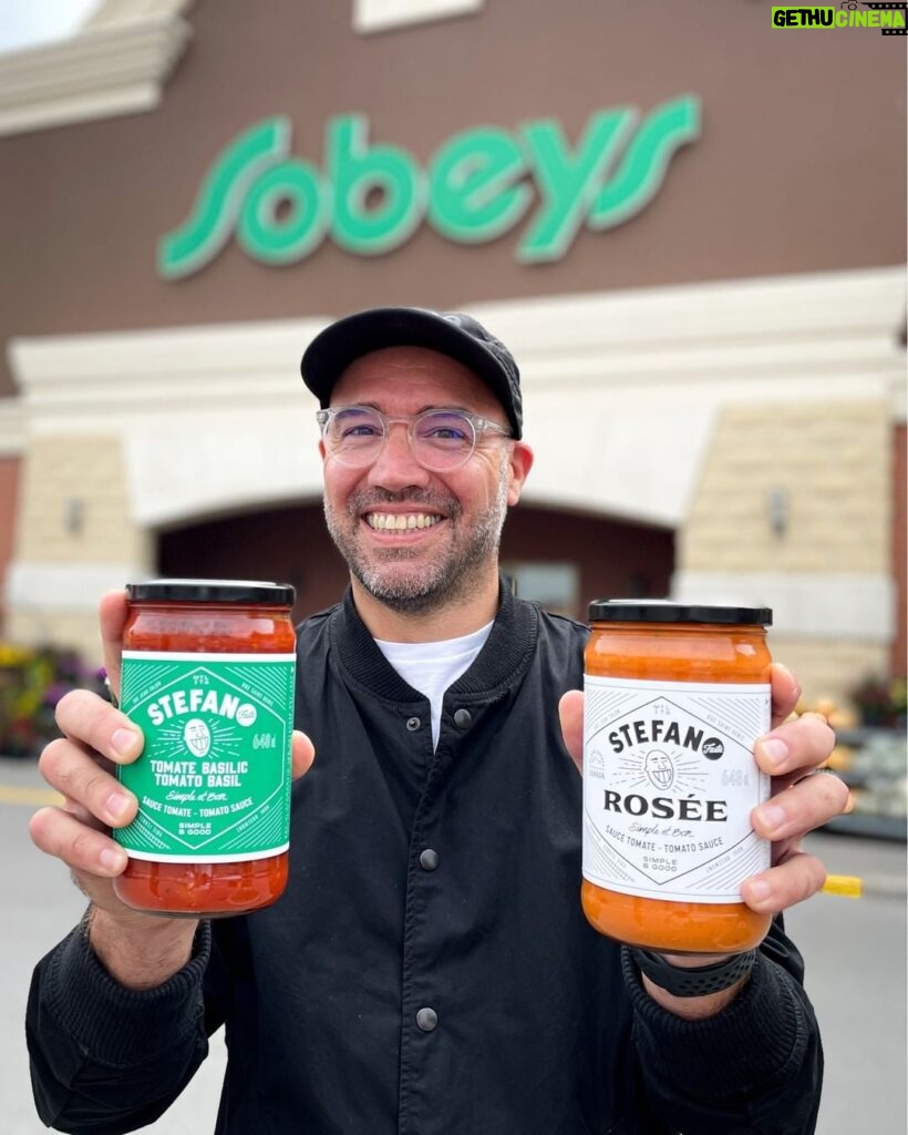 Stefano Faita Instagram - We've got some big news Canada! Our sauces are rolling out on @sobeys* shelves across the country. We're beyond excited to see our authentically Italian, proudly Canadian pasta sauces find a place in pantries from coast to coast 💥 From the simple idea of offering authentic Italian pasta sauces in grocery stores to today has been an exciting journey. Simple and good ingredients, fresh Italian tomatoes from the Striano region of Italy, no added sugar or preservatives, and the traditions of our families' kitchens are what go into these sauces. Thank you all for your love and for supporting a local brand 🇨🇦 It's time to get your sauce game on! *available at @sobeys , @safeway , @thriftyfoods , @foodland_on & IGA West. C'est un grand jour💥 Nos sauces pour pâtes font leur arrivée sur les tablettes de tous les magasins @sobeys * à travers le pays. Offrir des sauces tomate faites au Canada à partir d’ingrédients simples et bons ça a toujours été notre objectif, parce que la sauce tomate fait partie de notre ADN! Mais s’assurer qu’elles soient disponibles partout à travers le pays, ça c’était tout un défi. Alors aujourd’hui on est très fiers d’annoncer que les sauces tomate Stefano auront désormais une place sur les étagères de tous les magasins @sobeys à travers le Canada. D’est en ouest, tout le monde pourra dire fièrement « Ça goute l’Italie mais c’est fait ici »! On ne pourrait pas être plus fiers et heureux du chemin qu'on a parcouru et du travail de tout notre équipe! Merci tout le monde pour la confiance et merci d’encourager une entreprise d’ici 🙏 *disponibles chez @sobeys , @safeway , @thriftyfoods, @foodland_on et IGA West