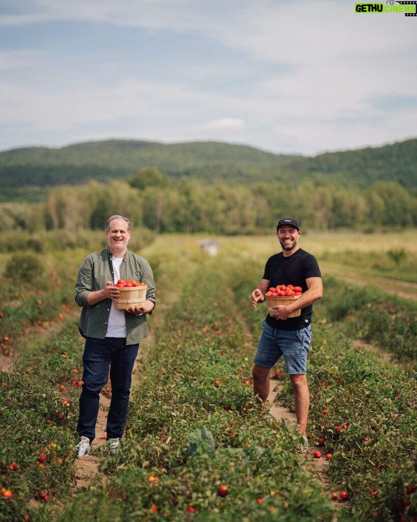 Stefano Faita Instagram - For those who don’t know, this is me and my partner Michele. Our friendship began around a plate of pasta at a time when we shared the dream of becoming restaurant owners. Four restaurants later, motivated by an ever-growing love of Italian cuisine, we created a line of jarred tomato sauces. Sauces prepared right here in Quebec with simple and good ingredients, just like those our mothers and grandmothers made. It is a story of family and sharing that continues to be written. And thanks to your never-ending support, we were able to launch close to 40 authentic products found on grocery store shelves—and on your tables. So from the bottom of our hearts, thank you for following us and for the constant support🙏 Pour ceux qui ne le savent pas, ça, c’est moi et mon partenaire Michele. Notre amitié est née autour d’un plat de pâtes, tandis qu’on partageait tous les deux le rêve de devenir restaurateurs. Quatre restaurants plus tard, de notre amour de la cuisine italienne nait une gamme de sauces tomate faites ici au Québec avec des ingrédients simples et bons, comme celles de nos mères et de nos grands-mères. C’est une histoire de famille et de partage qui continue de s’écrire. Grâce à votre soutien constant, on a pu développer pas loin de 40 produits qui se retrouvent sur les tablettes d’épiceries et sur vos tables. Et on voulait simplement prendre le temps de vous dire: du fond du cœur, merci de nous suivre et de nous encourager 🙏 . . . . #alimentsfaitaforgione #entrepreneurlife #entrepreneur #business #businessowner #stefano #stefanofaita #ourstory #entrepreneurship #cleanlabel #brandbuilding #cleaningredients #passion #cheflife #canadiancompany #canadiancreatives #madeincanada @micheleforgione Mont Rougemont