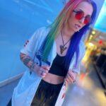 Steffanie Newell Instagram - Blow (pop) me…🍭