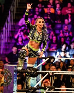 Steffanie Newell Instagram - 🤟🏼 📸 - @kimberlasskick