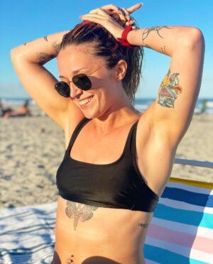 Steffanie Newell Instagram - ☀️ innit.