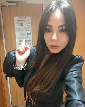 Stephanie Instagram - I Need party 😜