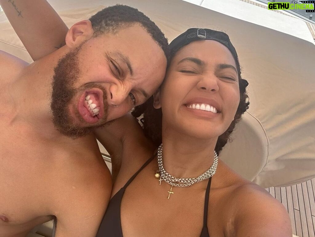 Stephen Curry Instagram - My Woman. I Love you more than you know. I’m thankful for every experience we have shared together. The highs, the lows, the ways life has brought us closer together through it all. God continues to bless us. You have brought me so much joy and happiness from day 1. Let’s keep going. More! I love you! #12 @ayeshacurry July 30, 2011 ➡️ July 30, 2023
