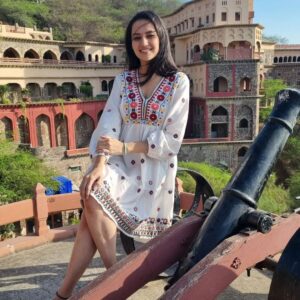 Suhani Dhanki Instagram - 