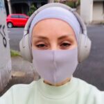 Susan Carland Instagram - Sponsor me (hoping to raise $300) or join me to walk 7km a day for one week for @unicefaustralia to raise money for girls who have to walk long distances for clean water! @nazeemhussain I nominate you to do this with me! AND I WOULD LOVE EVERYONE ELSE TO DO THIS WITH US TOO! Sign up & join us, friends!