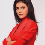 Sweta Singh Instagram - Love this song… साल के जाते जाते। ताज़ा होती यादें