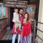 Swetha Changappa Instagram – ಮಂಗಳೂರಿನ ಹಲವಾರು ಪುಣ್ಯ ಕ್ಷೇತ್ರಗಳಿಗೆ ದೀಪಾವಳಿಯ ಸಮಯದಲ್ಲಿ ಕುಟುಂಬದವರೊಂದಿಗೆ 
ಭೇಟಿ ನೀಡಿದ ಕ್ಷಣಗಳು ❤️🙏🏻 ದೇವಸ್ಥಾನದಲ್ಲಿ ದೇವರ ದರ್ಶನ ಮನಸ್ಸಿಗೆ ನೆಮ್ಮದಿ ನೀಡಿತು 😊
ಮಂಗಳೂರಿಗೆ ಸುಮಾರು ವರ್ಷಗಳ ನಂತರ ಹೋಗಿದ್ದು. ಮಂಗಳೂರಿನ ಜನತೆಯ ಪ್ರೀತಿಗೆ ನಾನು ಸದಾ ಆಭಾರಿ🙏🏻🙏🏻🙏🏻