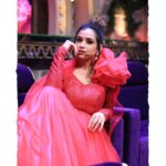 Swetha Changappa Instagram - You can copy my dress. But you can’t steal my crown.❤️ Be YOU❤️ I'm all set to rock the stage in the new stage of JODI No-1 season-2. My lovely team behind my graceful look❤️ Make up:- my one n only favourite @keerthiram28 Outfit designed by:- @brindaavana_designer_studio this outfit was classy. Thank you so much. Hair:- the lovely @hairstyle_by_shashi. I loved this hairdo❤️ Assistant:- the lovely boy @vinoda__890 Photography:- @b_h_a_r_a_t_h_photography