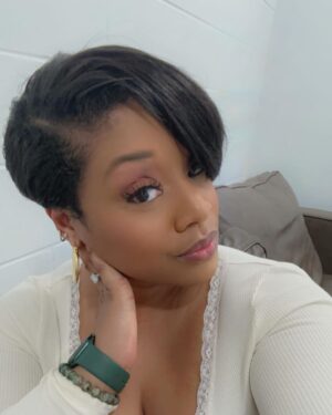 Tacarra Williams Instagram - WHAT YALL DOING?