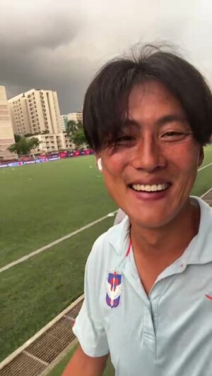 Tadanari Lee Instagram - 公式戦500試合前
-生中継-