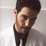 Tahar Rahim Instagram - With 👑 JODIE . Merci @madamefigarofr 🙏🏼