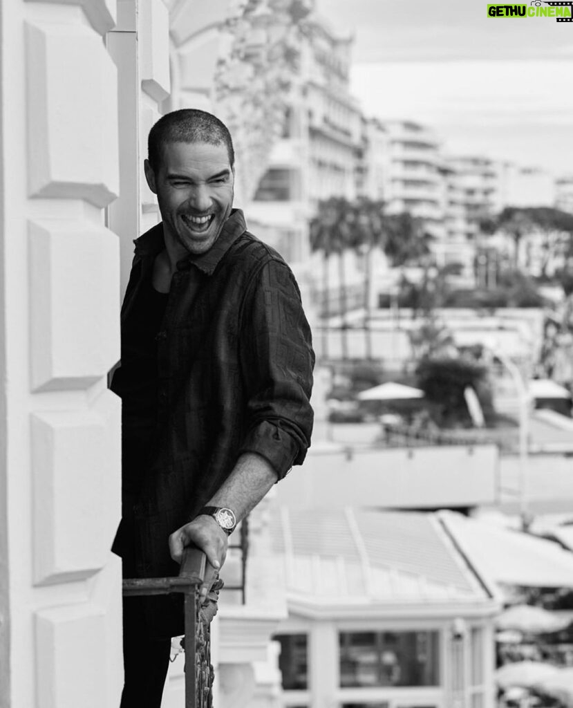 Tahar Rahim Instagram - 📸 @gregwilliamsphotography @louisvuitton @festivaldecannes