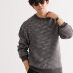 Takashi Sakurai Instagram - ベルーナさん @belluna_fashion_official で今シーズンアイテムのコーディネートをやらせて頂きました YouTubeさくCHANNELではコーディネートを組んでいく様子をべるーにゃと共にお届けしております（最後の写真はべるーにゃにマフラーを巻いてます） ベルーナさん特集ページでもコーディネートをご覧頂けますので是非ご覧くださいませ スタッフの皆さまありがとうございました！ #ベルーナ #BELLUNA #べるーにゃ #さくCHANNEL