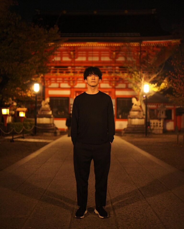 Takashi Sakurai Instagram - 束の間の京都 #leicam11p #summilux35 #八坂神社 #京都