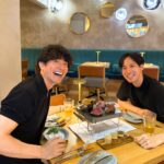 Takashi Sakurai Instagram - ocean good table渋谷 @oceangoodtable_shibuya へお久しぶりのT聖と行きました 渋谷でこんなにゆったり出来るお店はかなり貴重 クラシックなビストロ料理から本格ステーキまで最初から最後まで本当に素晴らしく、中でも感動はマッシュルームと貝刺のアンチョビマリネは最高でした 目の前で仕上げる馬肉のタルタルもまた絶品でございました テラスもあるのでこれからの季節最高かと ここは使える！ ありがとうございました #オーシャングッドテーブル渋谷 #shibuya_ogt #steakfrites #PR Ocean good table 渋谷
