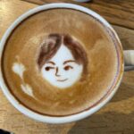 Takashi Tsukamoto Instagram - 今日取材で使わせていただいたcafeの店員さんが書いてくれました👍ありがとうございました #THE3名様 #aneacafe #白金店 #takashitsukamoto