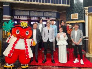 Takashi Tsukamoto Instagram - 今夜9時から
日本テレビ「しゃべくり007」に出演します！

#八王子会 VS #埼玉県人会 

お楽しみに📺

 #しゃべくり007 #日本テレビ #塚本高史