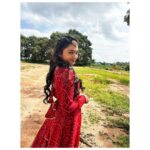 Tanvi Rao Instagram - A shoutout to @maynadesignerstudio for this beautiful attire and the gorgeous necklace🌹 It added so much grace to my body as I danced, and gave me so much confidence. @maynadesignerstudio even sent it to me with a cute note and I was all smiles. :) Head to her page now to find out more about her! Designer- @maynadesignerstudio Captured by @rajaniabhirath1 #lakshmibaramma #bhagyalakshmi #keerthi #shoot #shootdiaries #collaboration #clothing #sawariya #necklace #choker #clothes #fashion #dance #styleicon #style #instagram #tanvirao Bangalore, India