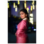 Tanvi Rao Instagram - ನಿಮ್ಮೆಲ್ಲರ ಬೆಂಬಲ ಹಾಗೂ ಪ್ರೀತಿಯ ಸುರಿಮಳೆಯಿಂದ ನನ್ನ ಹೃದಯ ತುಂಬಿ ಬಂದಿದೆ. ನನ್ನ ಜೊತೆ ನಿಂತು, ನನ್ನ ಖುಷಿಯಲ್ಲಿ ಪಾತ್ರರಾಗಿ, ನನಗೆ ಪ್ರೋತ್ಸಾಹ ನೀಡಿದ ನಿಮ್ಮೆಲ್ಲರಿಗೂ ಪ್ರೀತಿಯ ಧನ್ಯವಾದ. 🤍 I am truly overwhelmed by the love and support I have received in the past few days. Thank you for filling my page with good wishes and warmth. I am humbled and grateful, and will try to live up to your love 💙 HMU: @glamupbydivyavinay @mk_houseoffashions @makeover_by_hema_aradhya Photographers: @click_basya @shivumanmith #anubandha #anubandhaawards2023 #colourskannadaofficial #viacom18 #jiocinema #styleicon #award #awardwinning #style #fashion #acting #actor #keerthi #lakshmibaramma #abhimani #audience #love #support #grateful #tanvirao Bangalore, India