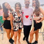 Tanya Instagram - Prontos para hoje? Então “chora bebé” 😃 #tanya #tanyachorabebe #tanyaadrenalina #tanyaturbilhao #coraçãopartido #tvi #somosportugal #televisão #look #fashion #style #moda #musica #bailarinos São Martinho do Porto
