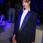 Taylor Hill Instagram - 💛 a beautiful show! Thank you for having me 💛 @isabelmarant Paris, France