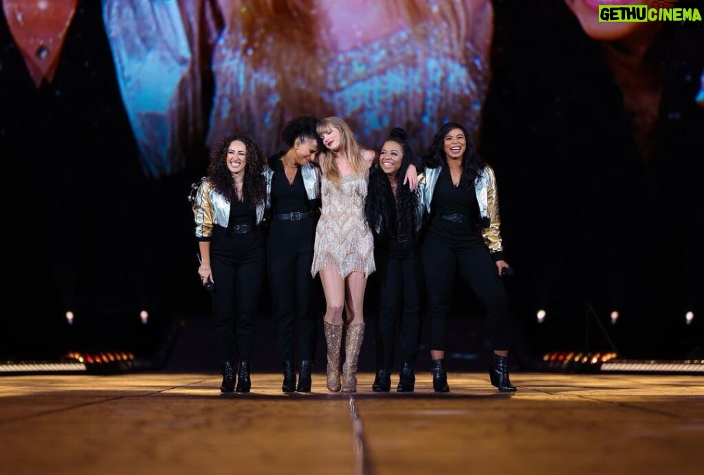 Taylor Swift Instagram - Really blows my mind that we have one last city on the US leg of The Eras Tour. Santa Clara this weekend was a partyyy, both crowds were so loud and rowdy. And I’ll never forget when @alanahaim @estehaim and @daniellehaim emerged wearing their gowns from the Bejeweled video 😂 Loved every second of those shows and can’t wait for LA. Playing six shows at Sofi Stadium lets goooooo. 💕 📷: @jeffkravitz @gettyimages