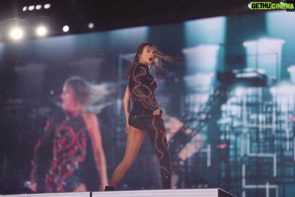 Taylor Swift Instagram - Last night we all danced together in the rain for THE ENTIRE 3.5 HOUR SHOW in foxy Foxborough MA!! We’ve had rain shows at Gillette Stadium before but this was a full on deluge that never let up, I just want to thank that iconic crowd!! Love you so much you have no idea 💕🥰🥲