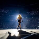 Taylor Swift Instagram - WOW Atlanta just… wow. The band, dancers, and I can’t stop talking about how insanely magical it was playing for you guys the past 3 nights. You were always bouncing, dancing, screaming every lyric. And you created so many breathtaking moments for us, you know what I mean. Looove yooouuu. Hey Nashville you’re NEXT 💜 📷: @photorushin / @gettyimages