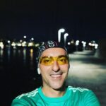 Thanasis Alevras Instagram - Σημερα λιγο πριν ολοκληρωσω την προπονηση μου κι ενω εδινα μαχη με το μυαλο μου που μου ελεγε, δεν μπορεις , εισαι κουρασμενος , ακουω εναν τυπο να λεει στην παρεα του «Που την βρισκουν ρε μαλακα την ορεξη και τρεχουν, δεν πανε καλα»» Και του φωναξα Και ποιος σου ειπε ρε φιλε οτι εχουμε ορεξη, στοχο εχουμε Σ Τ Ο Χ Ο και τερματισα😉 ———————————————————- #dontlistenthepeople #listenyourpower #marathontraining #runformymind #findyourway