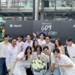 Thasorn Klinnium Instagram - ฝากเนื้อฝากตัวด้วยนะค้าบ🙏🏻🤍 #609bedtimestory #wetvoriginal #ทำบุญขึ้นห้อง609 ลานหน้า Centralworld