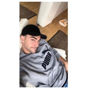 Tom Austen Thumbnail - 40.4K Likes - Top Liked Instagram Posts and Photos