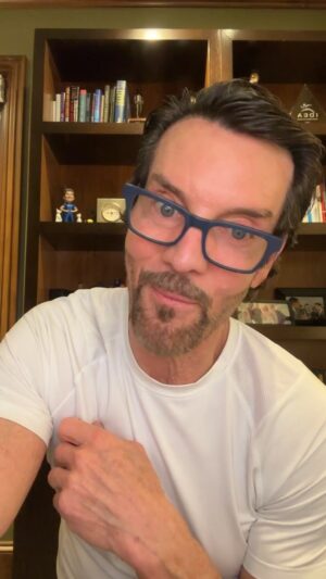 Tony Horton Instagram - Tonight‘s episode…

Rest, recovery and mindfulness, for a better future, and a better right now.