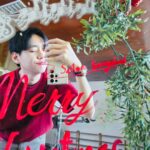 Tor Supakorn Wuttinansurasit Instagram – Merry Christmas 🎅 🫶🏻🎉

#torsupakorn 
#christmas #merrychristmas
