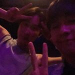 Tor Supakorn Wuttinansurasit Instagram - อย่างแรกต้องบอกเลยว่ารู้สึกดีใจมากที่ได้ถ่ายรูปกับนุนิว 😝🫣 น้องคือที่สุดของ Perfect ผมไปถ่ายรูปด้วยคือตื่นเต้นไม่ไหวยิ่งตอนเราไปแอบนั่งดูหลังมอนิเตอร์ คือยิ่งได้รู้ว่าน้องเก่งมากๆ เสียง อารมณ์ ความรู้สึกคือที่สุดมากๆ เสียงน้องทำให้ผมอินกับความเป็นองศามากขึ้นด้วยนะ ❤️ #กลับไปไม่รู้จักกันNuNew #AbsoluteZeroSeries #studiowabisabi
