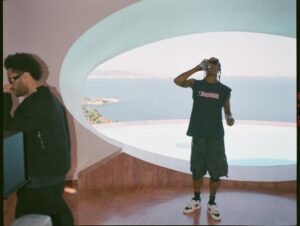 Travis Scott Instagram - 📍
K pop 
Outttt nowwwwww 
Ahhhhh doing fckkkking flipssssss 
Can’t wait to seeee ya in 
Utoppiaaaa
In just some days we take the sonics uppppppppppppppppp a notchhhhhh
