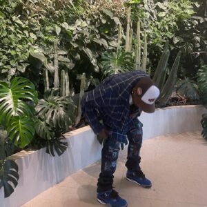 Travis Scott Instagram - In and out motion